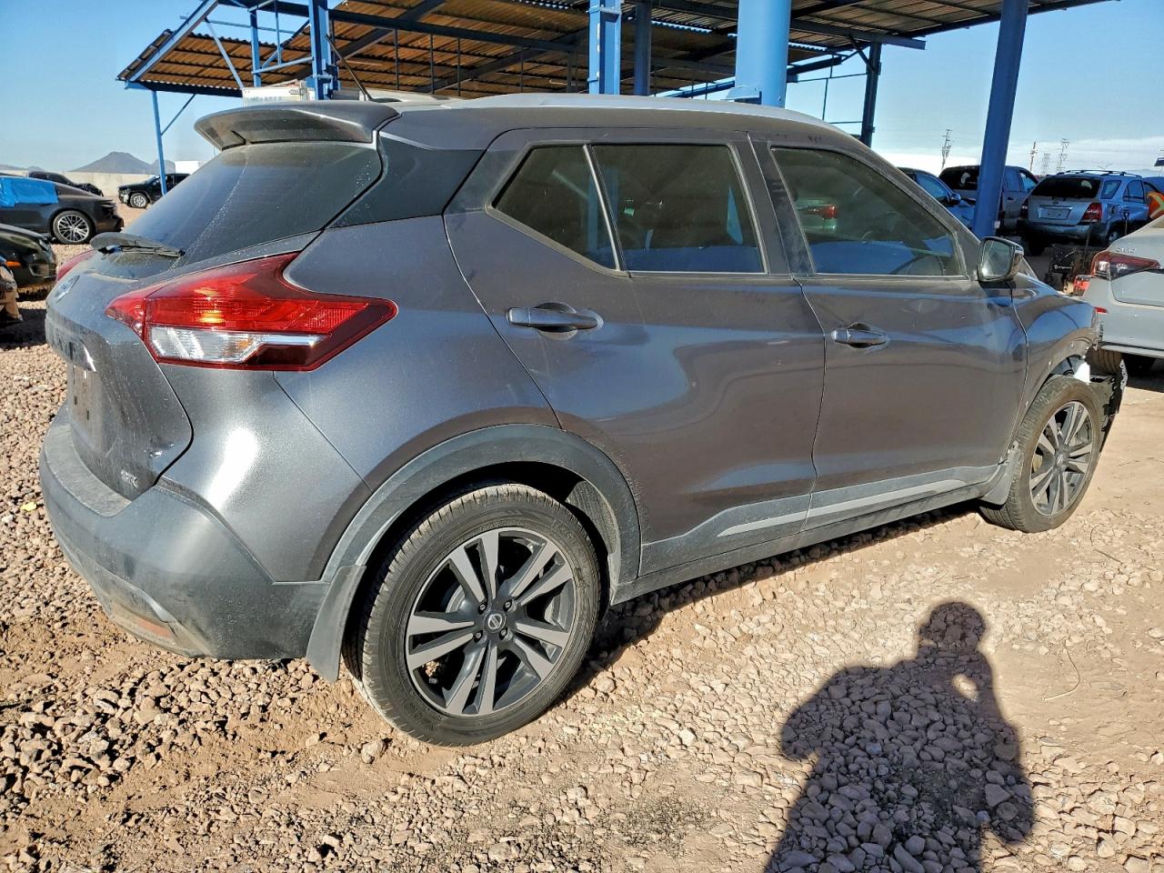 2019 NISSAN KICKS S photo 3