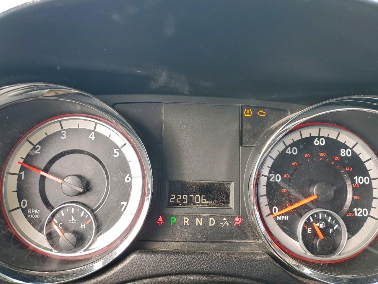 2013 DODGE GRAND CARAVAN SE photo 9