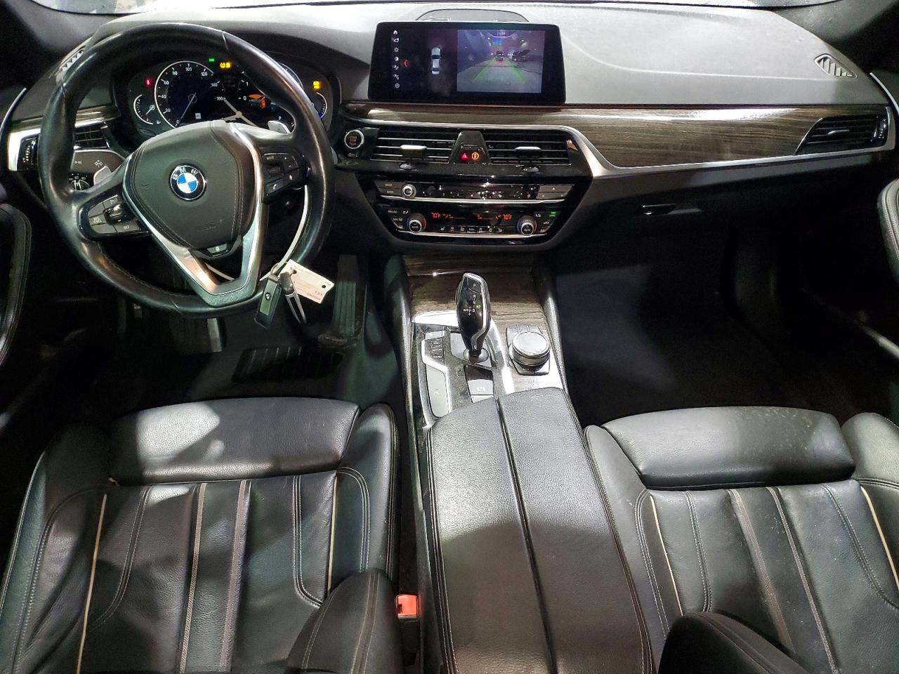 2018 BMW 530 XI photo 8