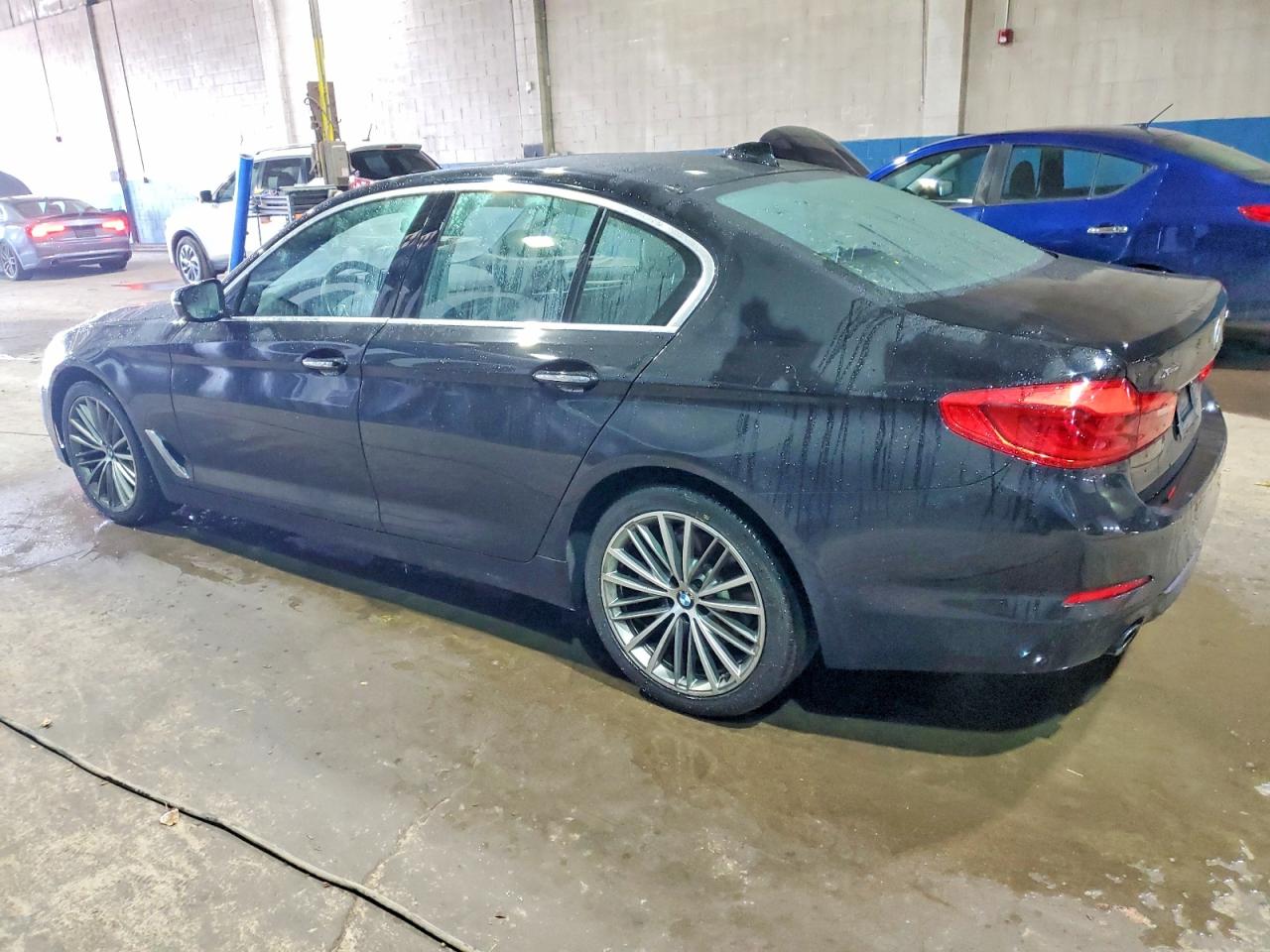 2018 BMW 530 XI photo 2