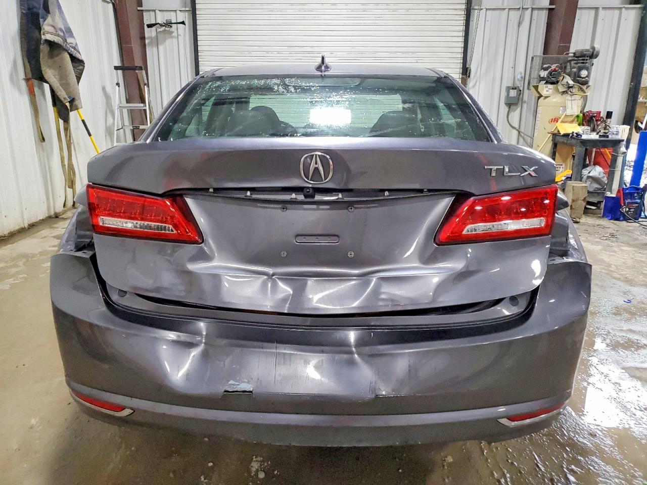 2018 ACURA TLX photo 6
