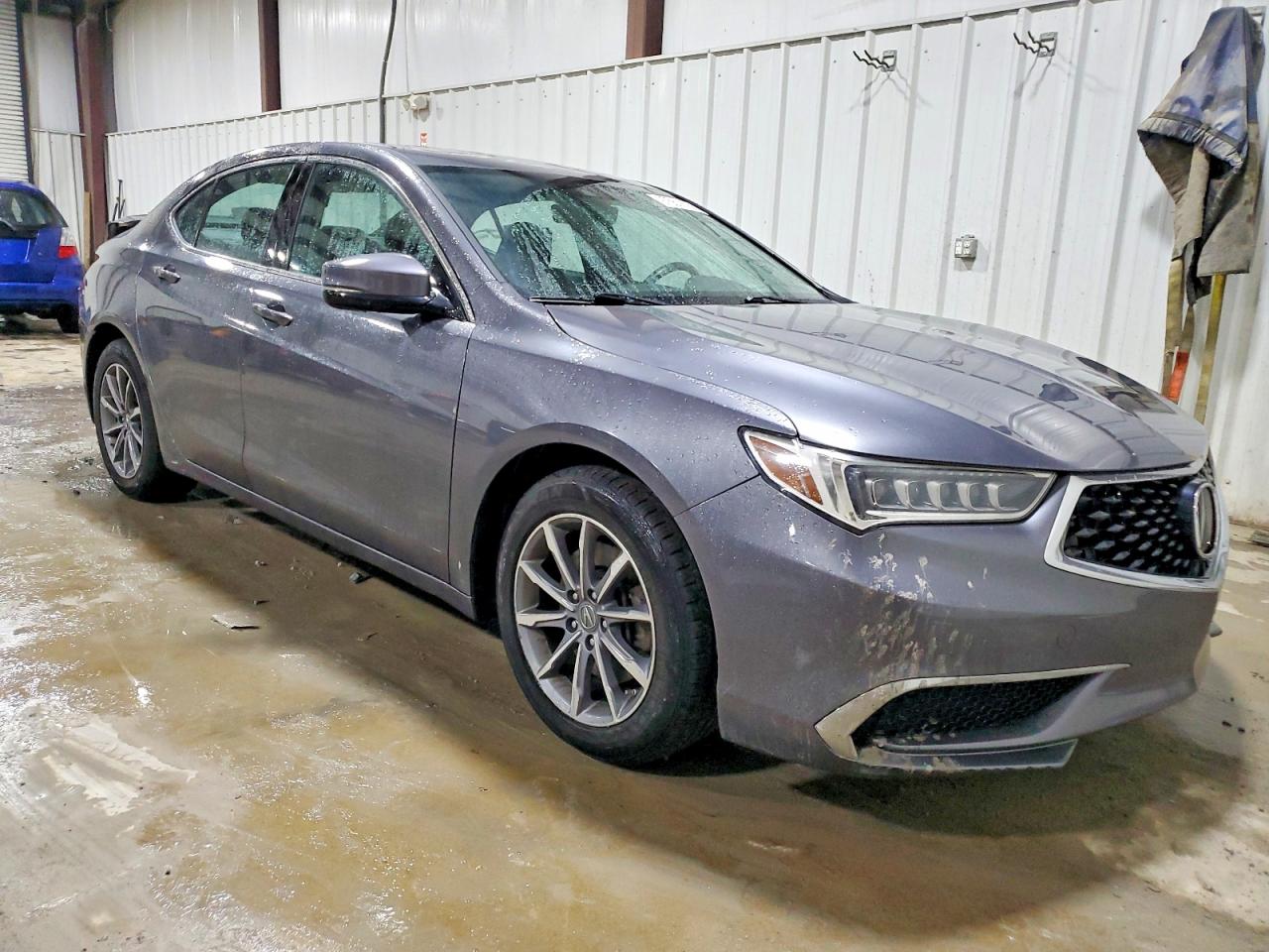 2018 ACURA TLX photo 4