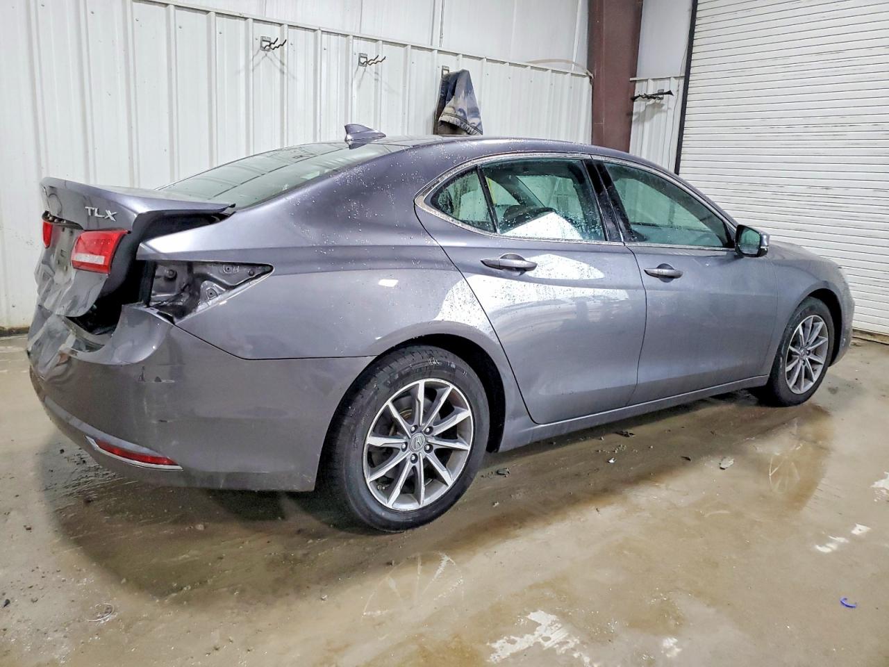 2018 ACURA TLX photo 3