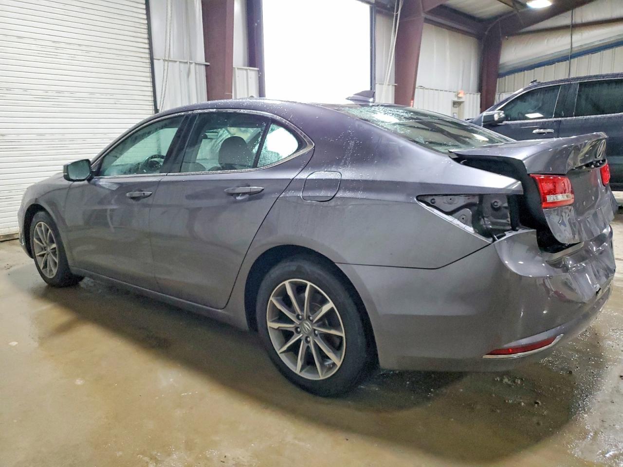 2018 ACURA TLX photo 2