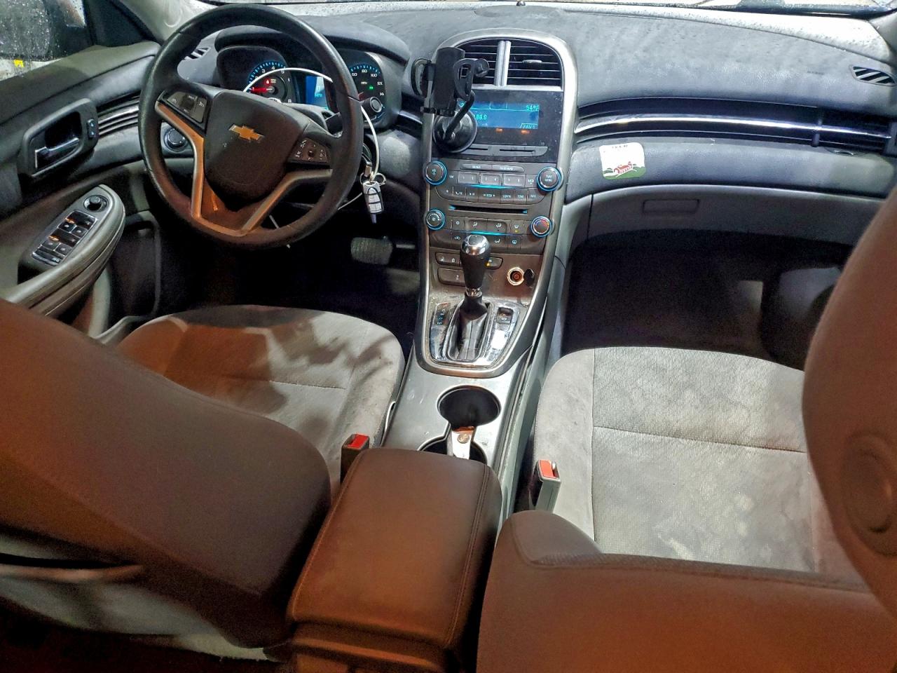 2013 CHEVROLET MALIBU LS photo 8