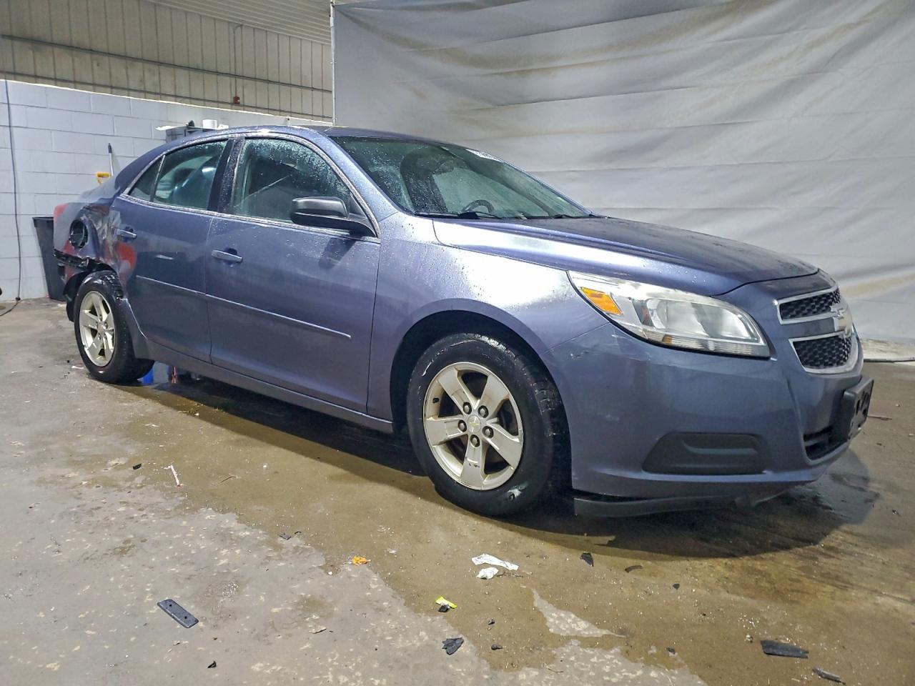 2013 CHEVROLET MALIBU LS photo 4