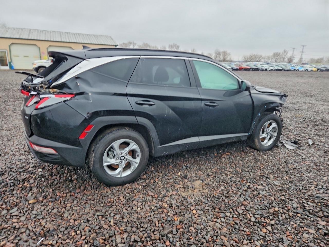 2022 HYUNDAI TUCSON SEL photo 3