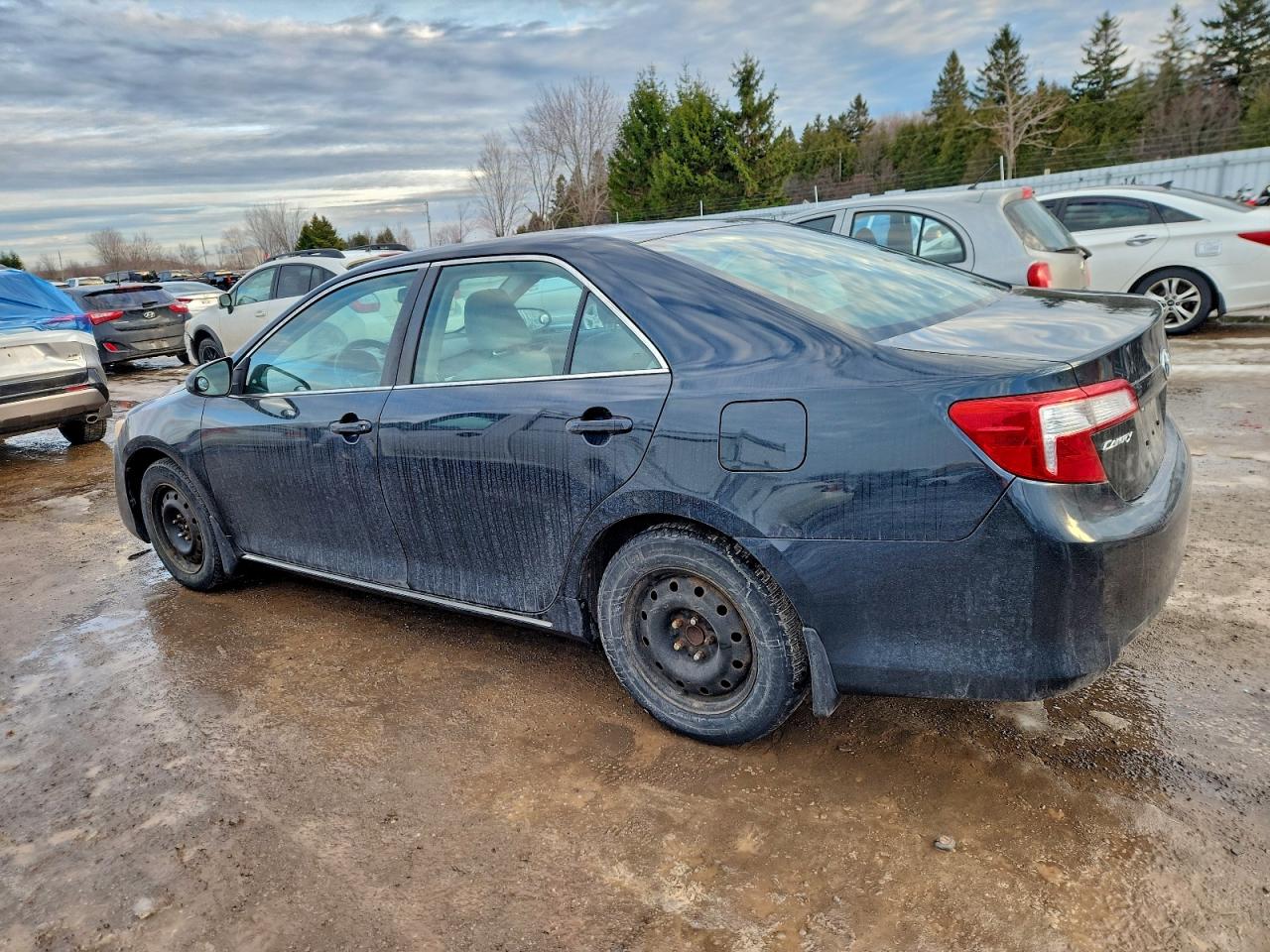 2014 TOYOTA CAMRY L photo 2