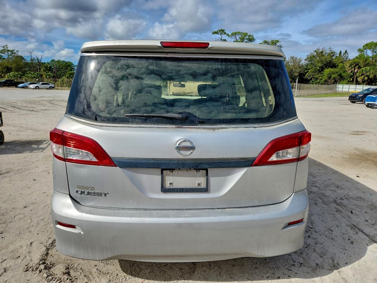 2013 NISSAN QUEST S photo 6