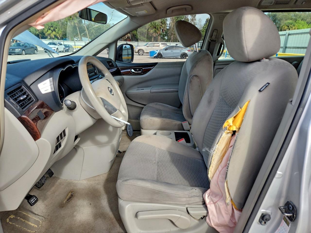 2013 NISSAN QUEST S photo 7