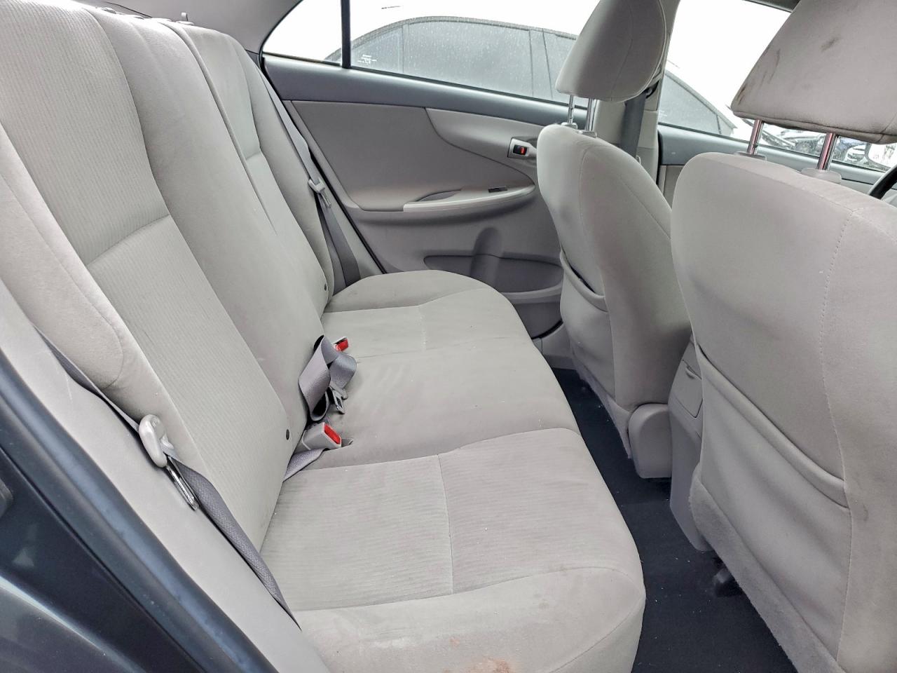 2010 TOYOTA COROLLA BASE photo 10