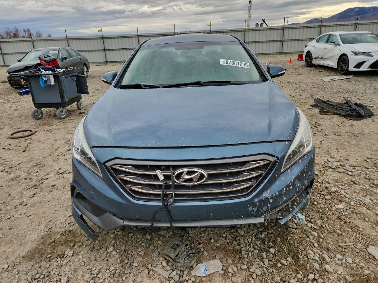 2015 HYUNDAI SONATA SPORT photo 5