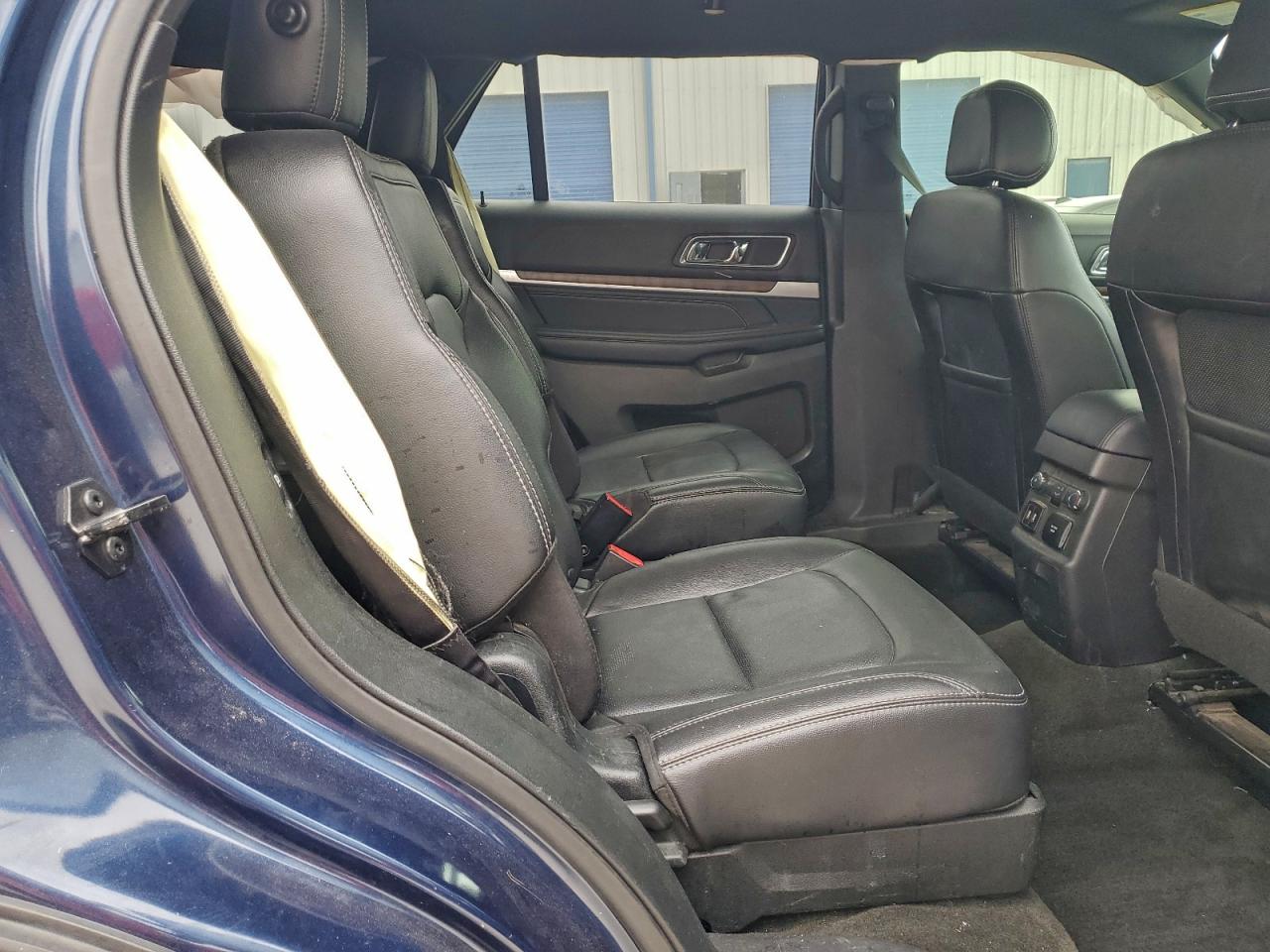 2017 FORD EXPLORER LIMITED photo 11