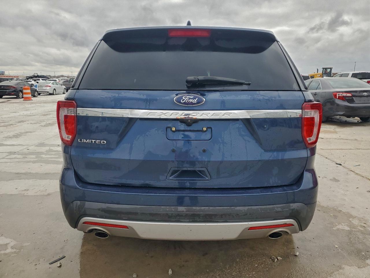 2017 FORD EXPLORER LIMITED photo 6