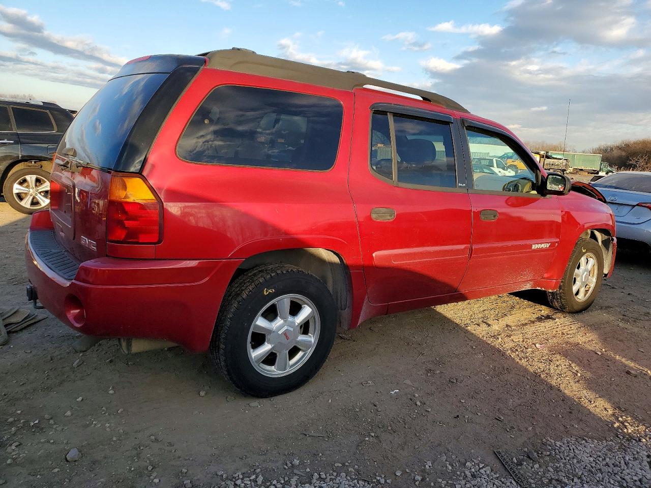 2003 GMC ENVOY XL photo 3