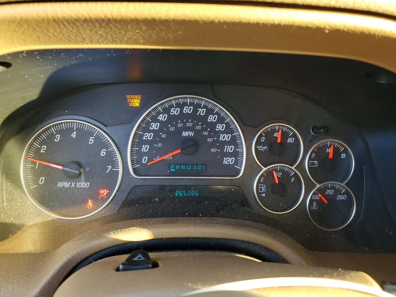 2003 GMC ENVOY XL photo 9