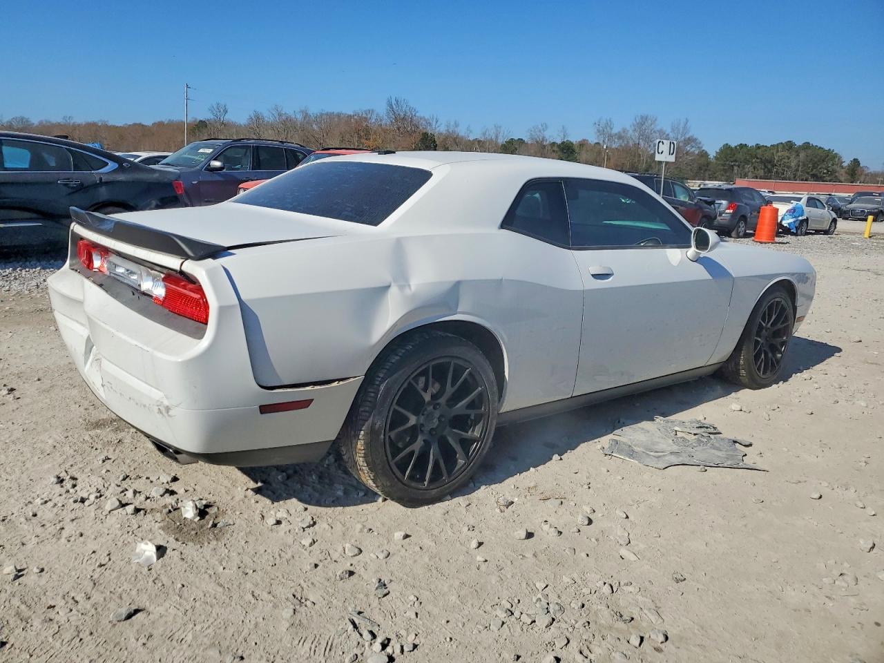 2012 DODGE CHALLENGER SXT photo 3