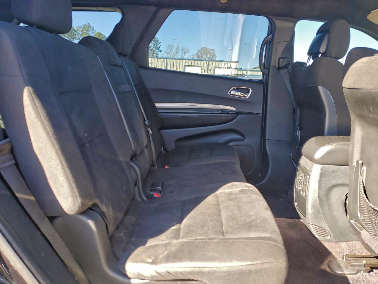 2016 DODGE DURANGO SXT photo 11