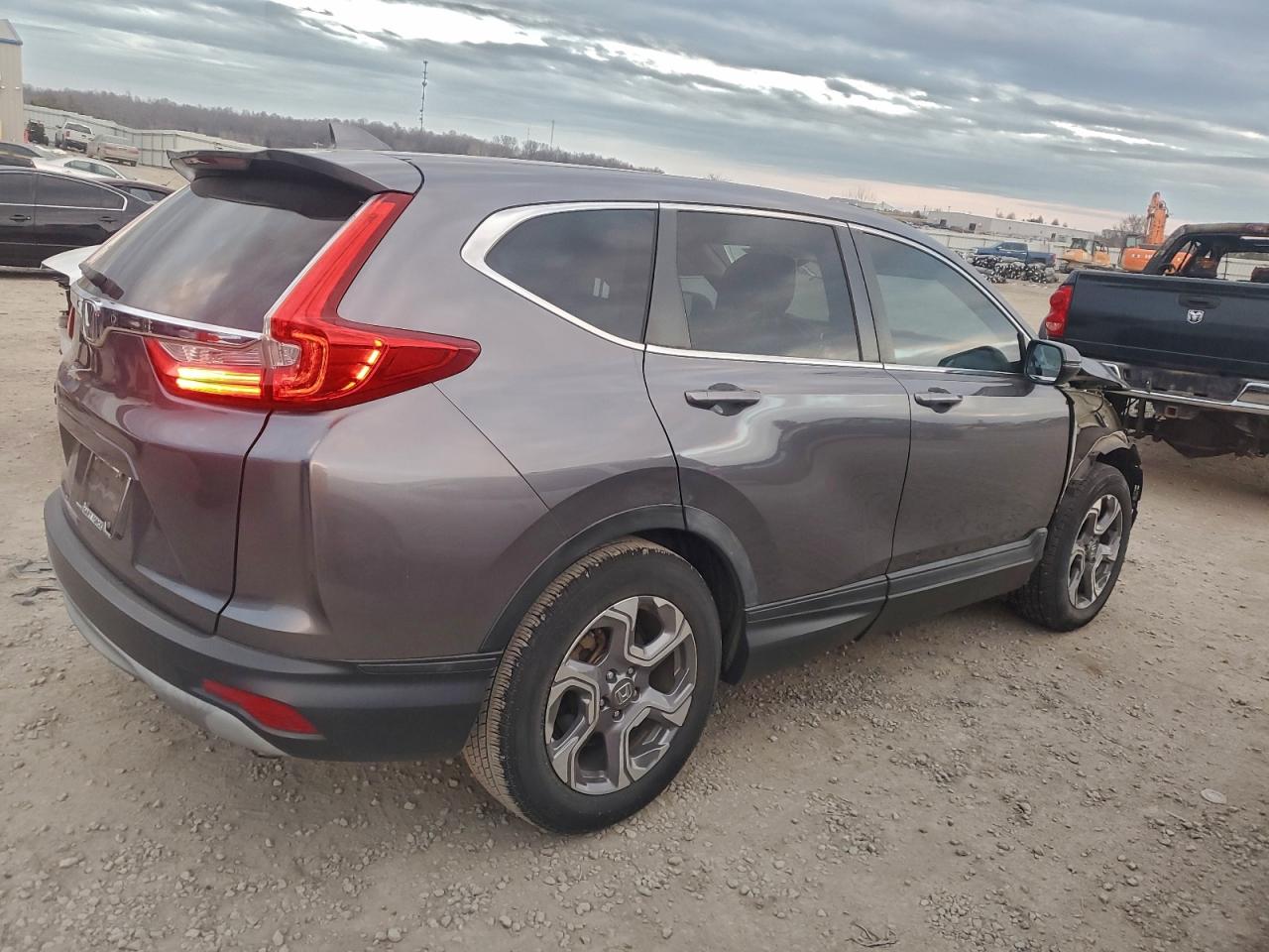 2018 HONDA CR-V EX photo 3