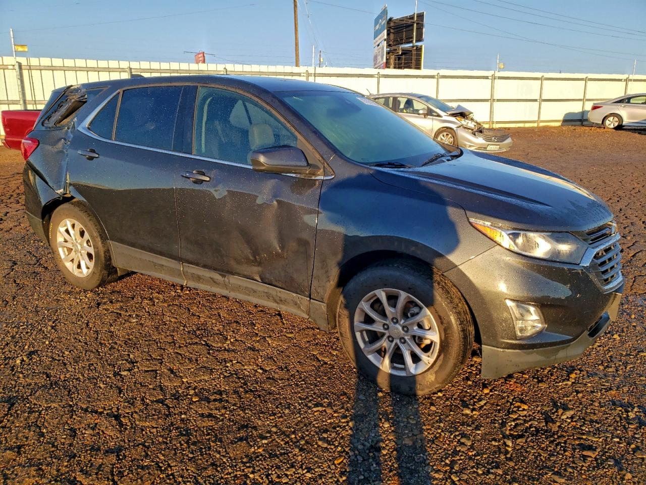 2020 CHEVROLET EQUINOX LT photo 4
