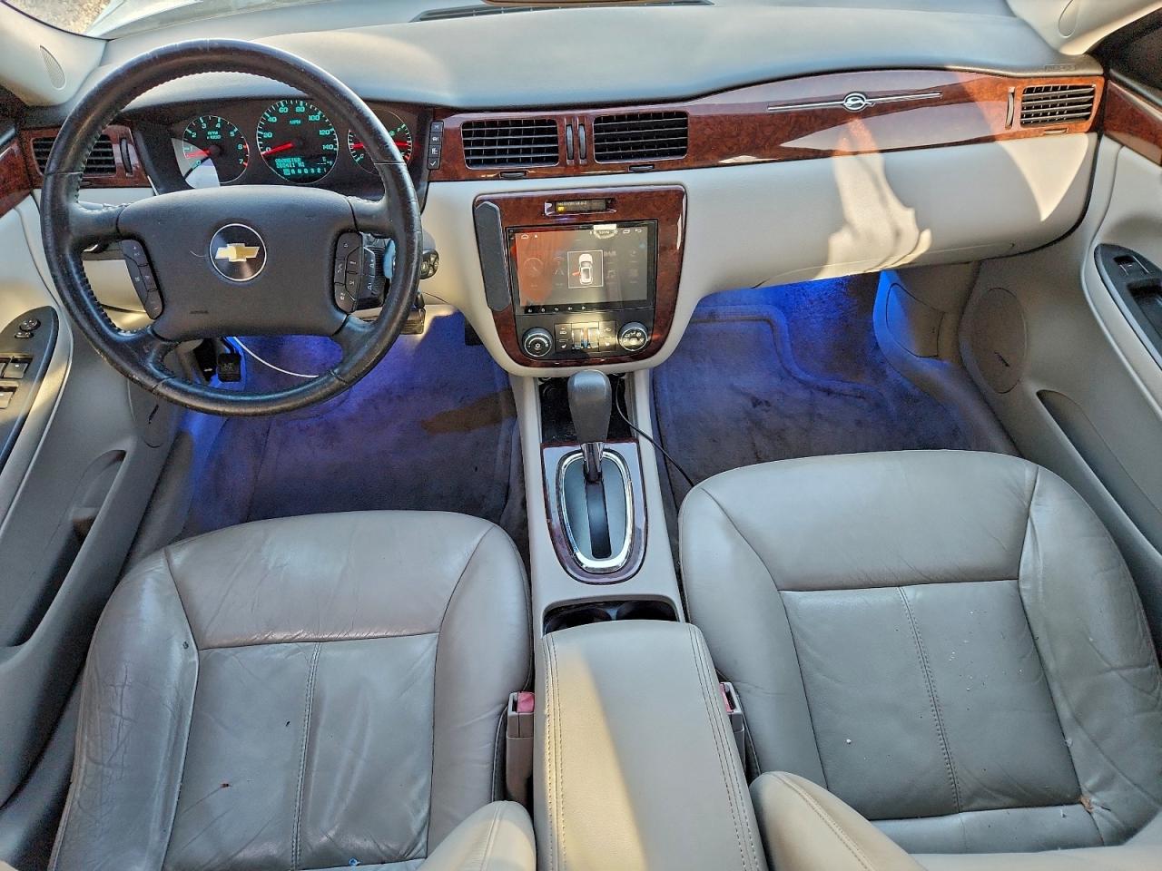 2011 CHEVROLET IMPALA LT photo 8