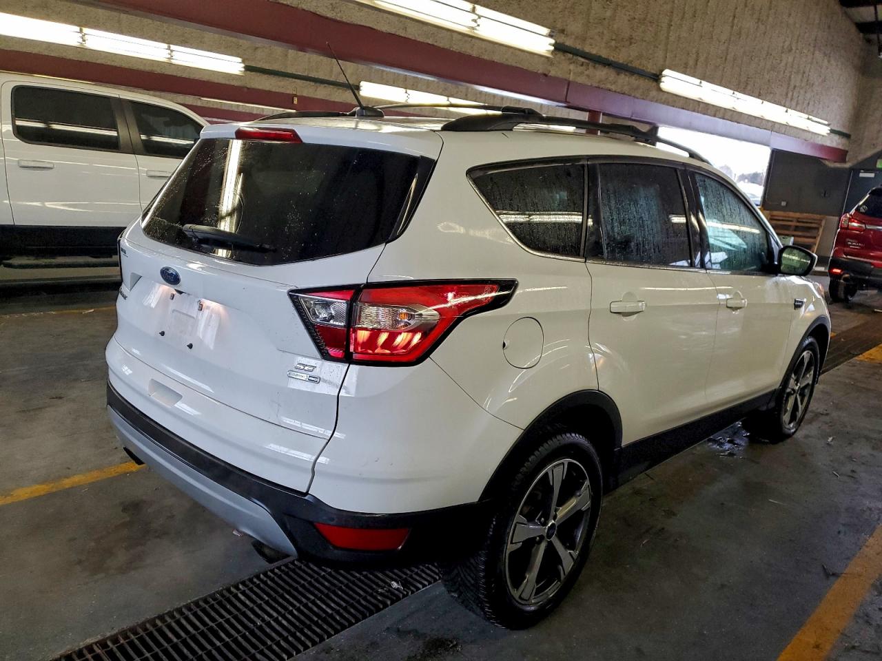 2017 FORD ESCAPE SE photo 3