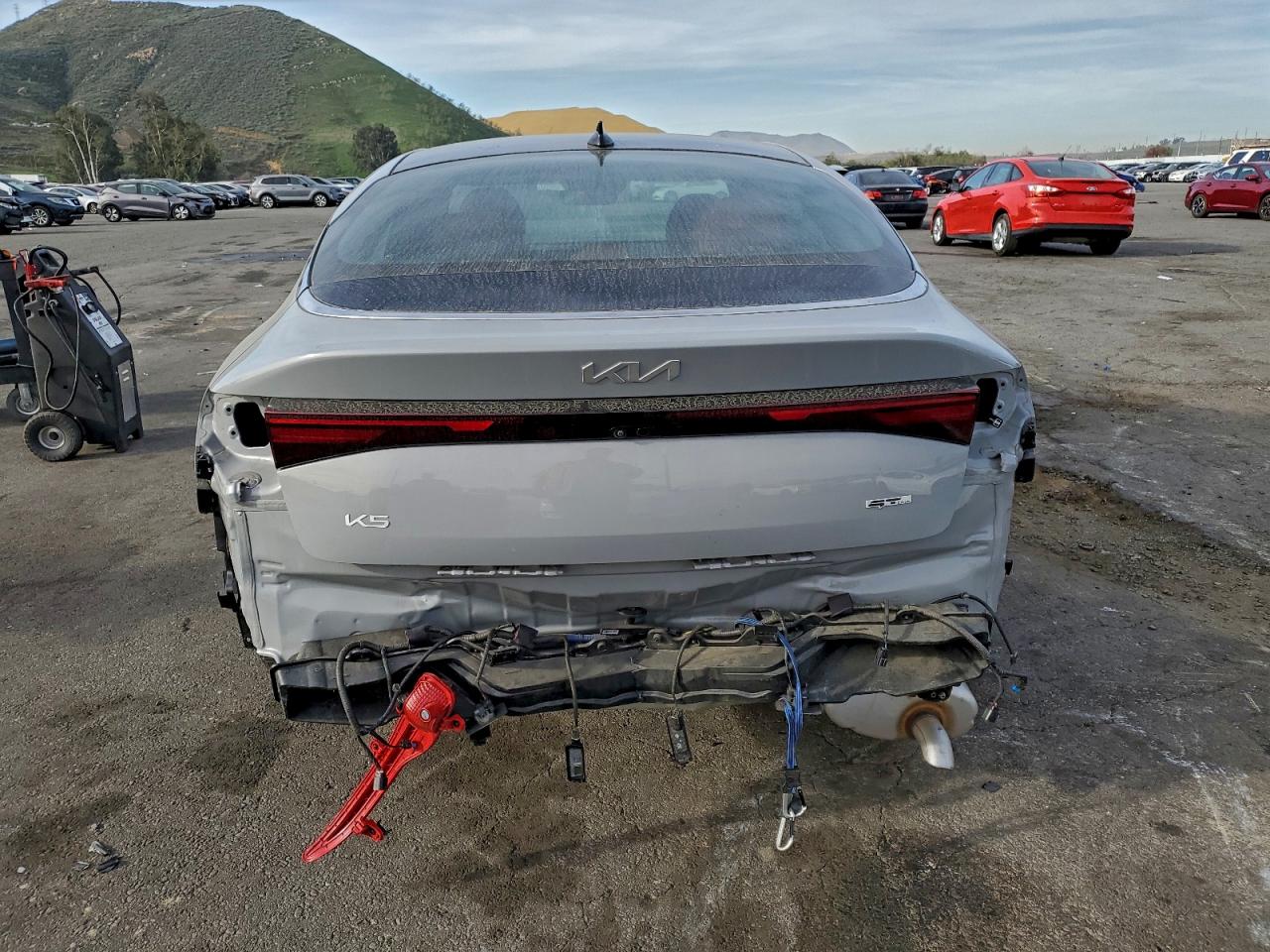 2025 KIA K5 GT LINE photo 6