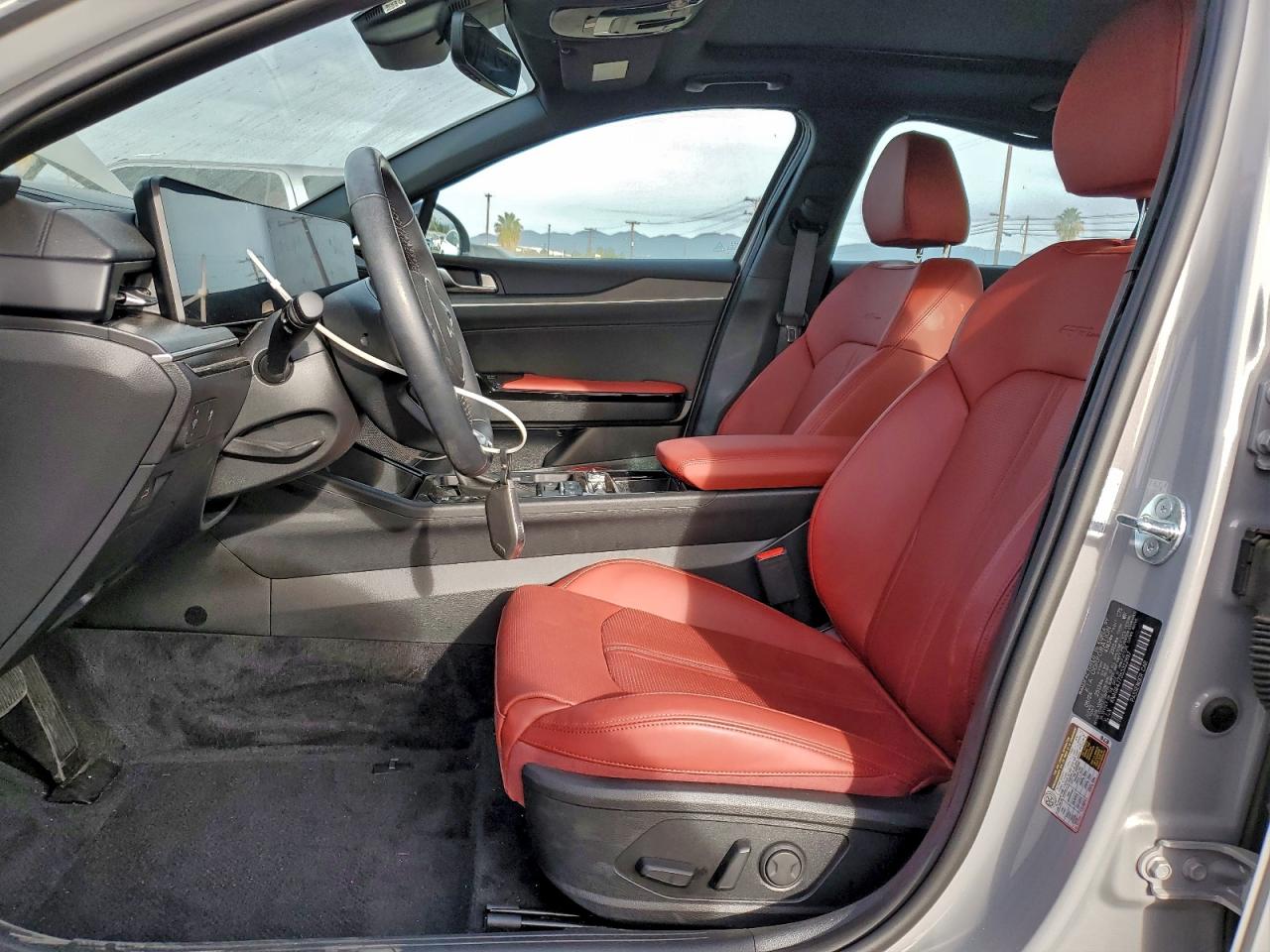2025 KIA K5 GT LINE photo 7
