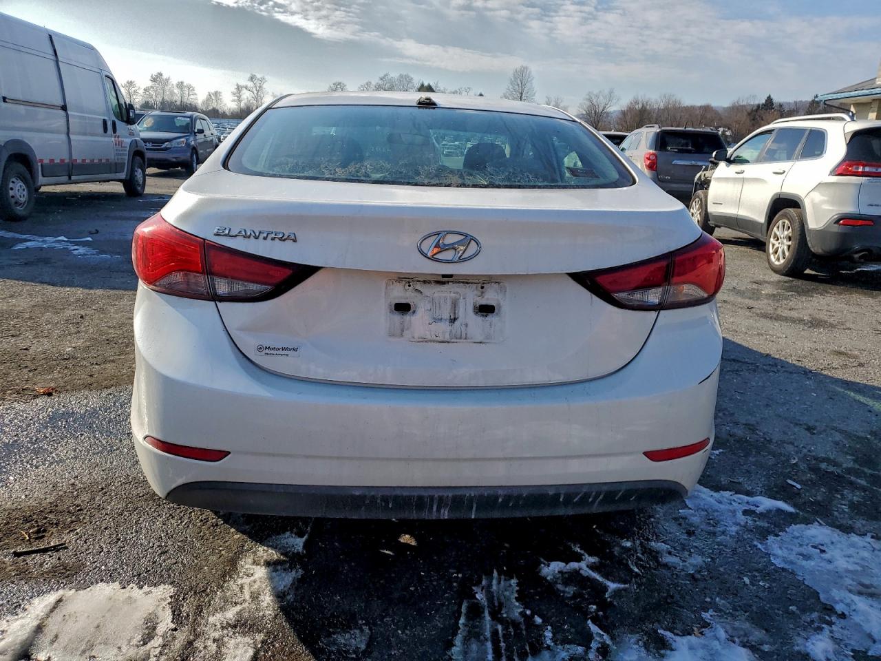 2016 HYUNDAI ELANTRA SE photo 6