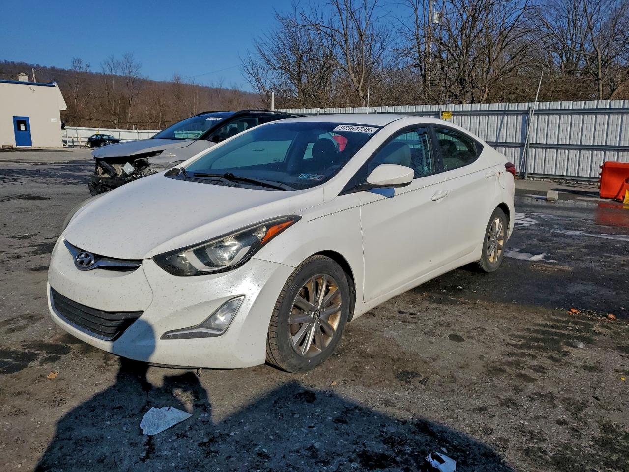2016 HYUNDAI ELANTRA