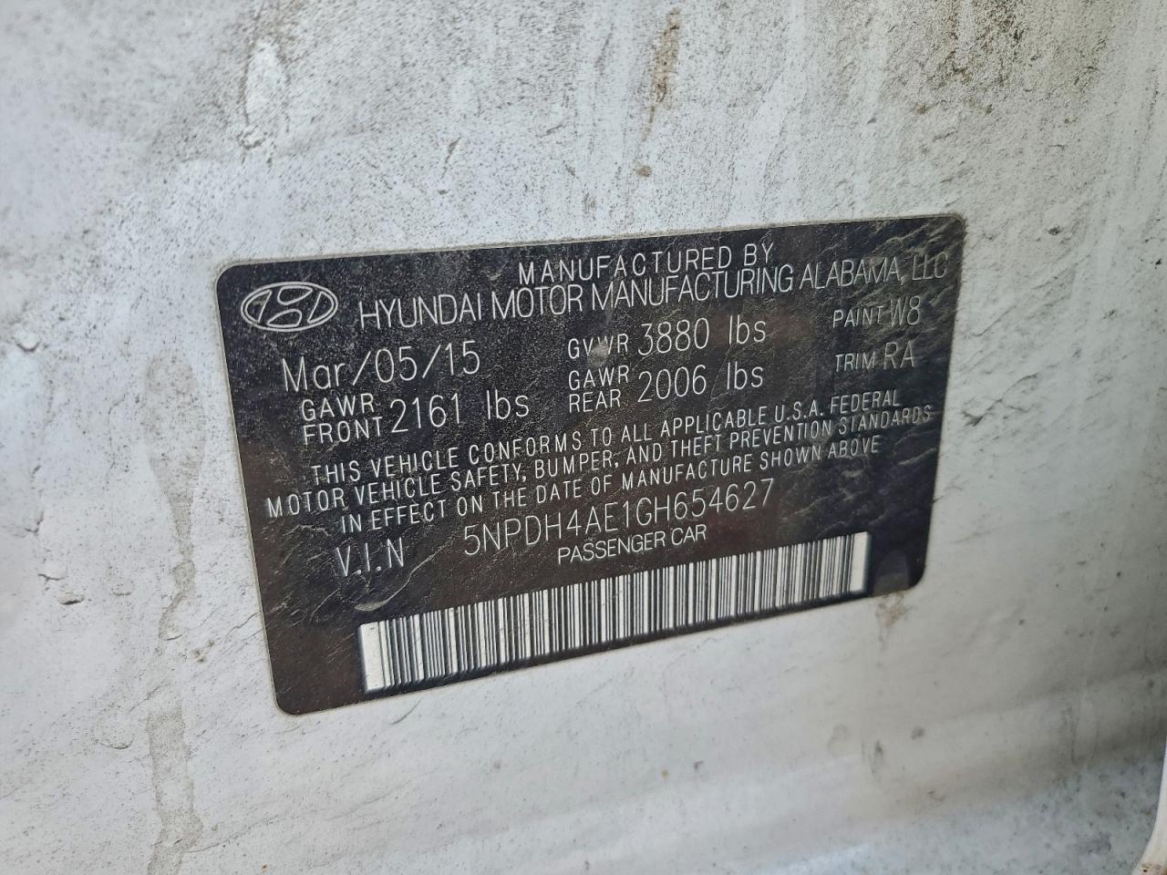 2016 HYUNDAI ELANTRA SE photo 12