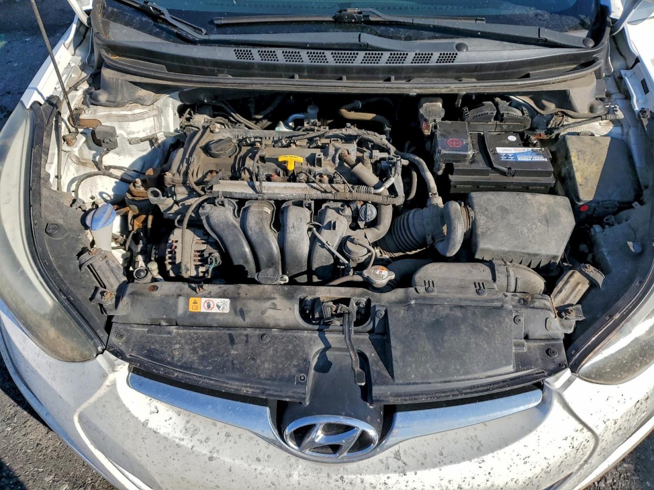 2016 HYUNDAI ELANTRA SE photo 11