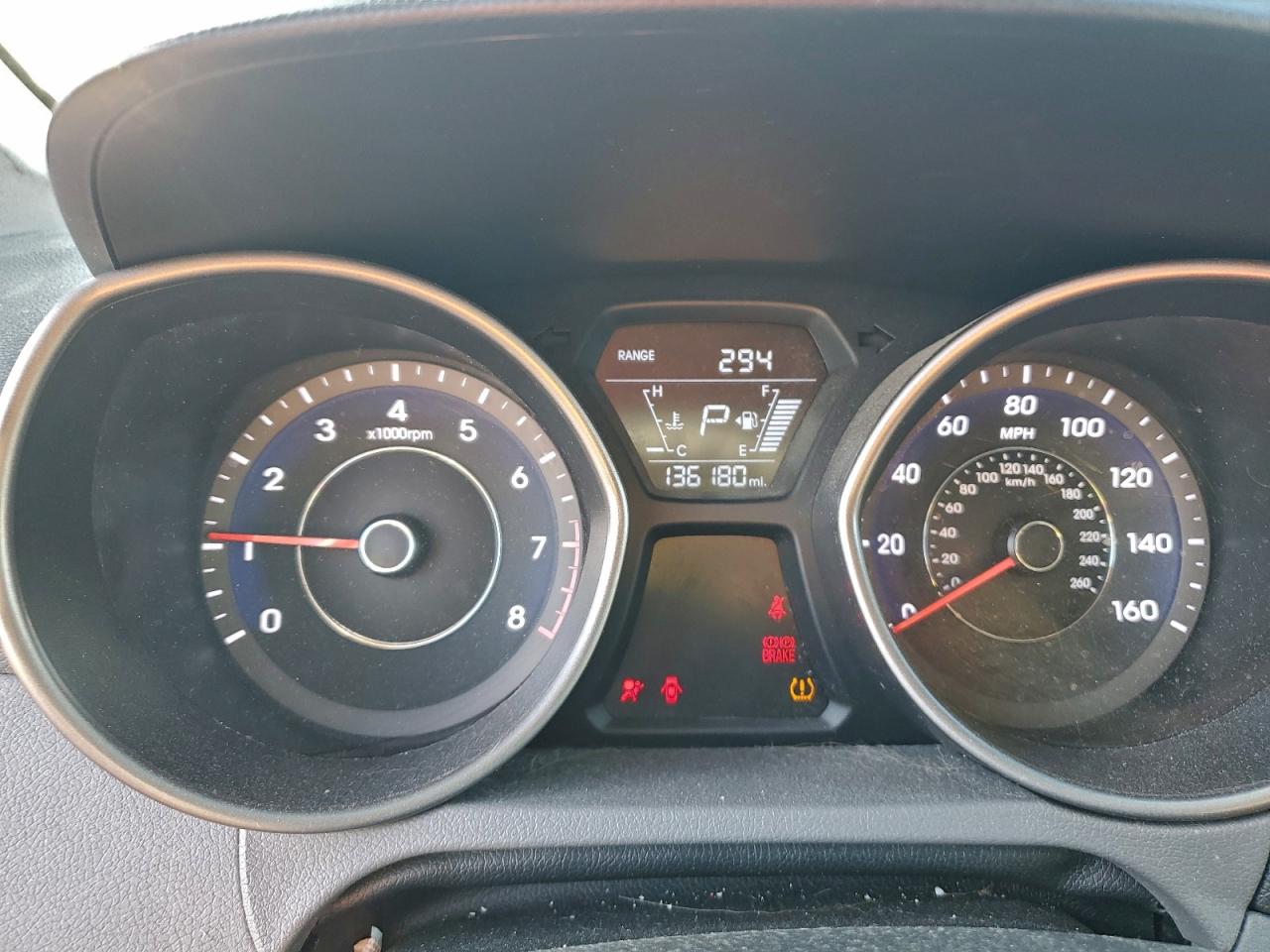 2016 HYUNDAI ELANTRA SE photo 9