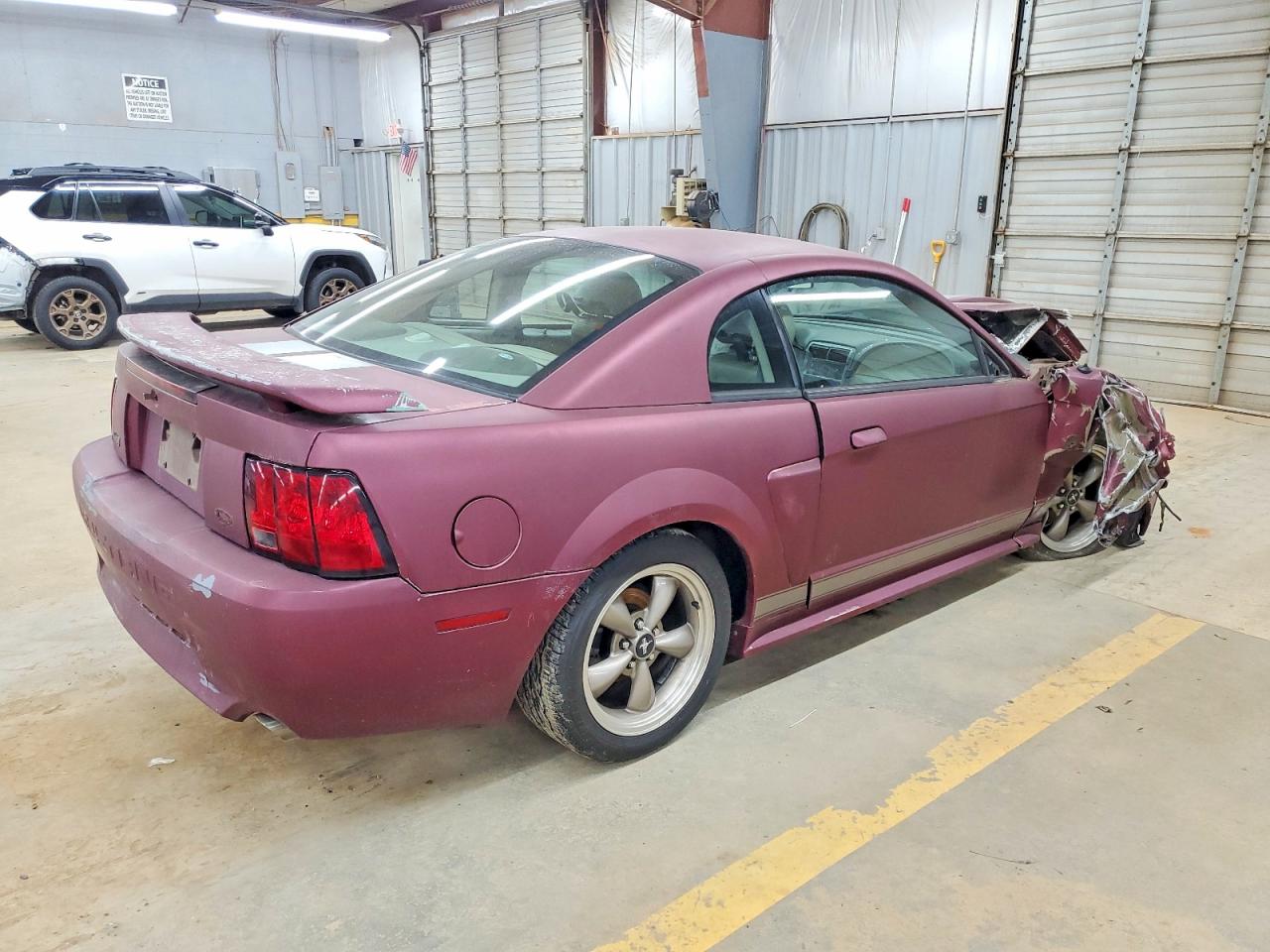 2004 FORD MUSTANG GT photo 3