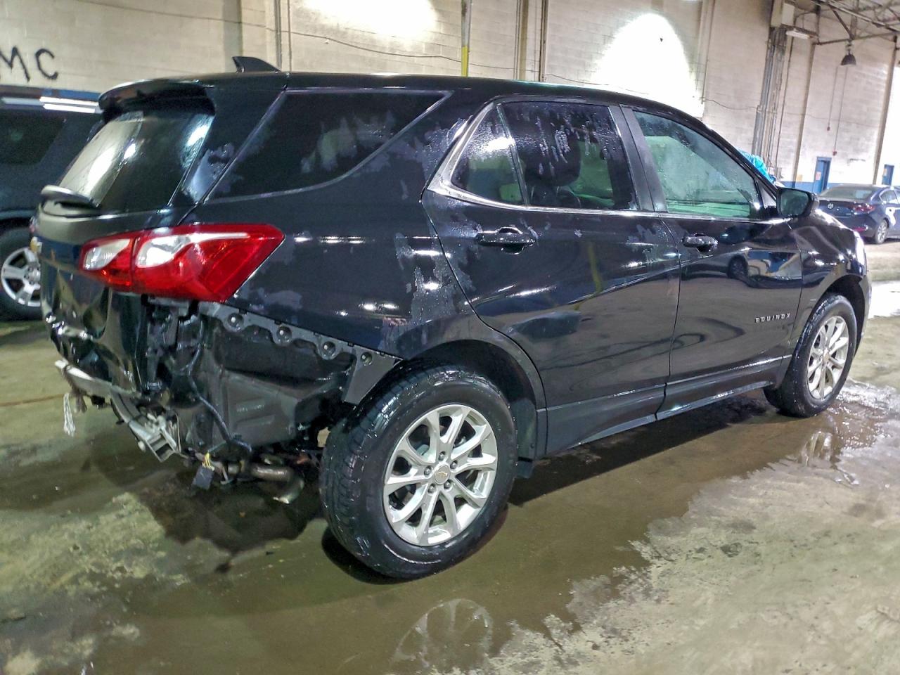 2021 CHEVROLET EQUINOX LT photo 3