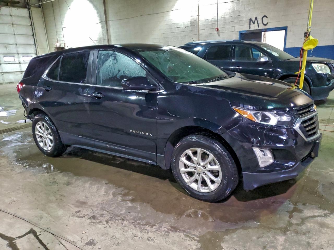 2021 CHEVROLET EQUINOX LT photo 4