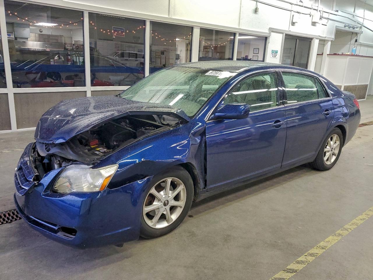 2006 TOYOTA AVALON