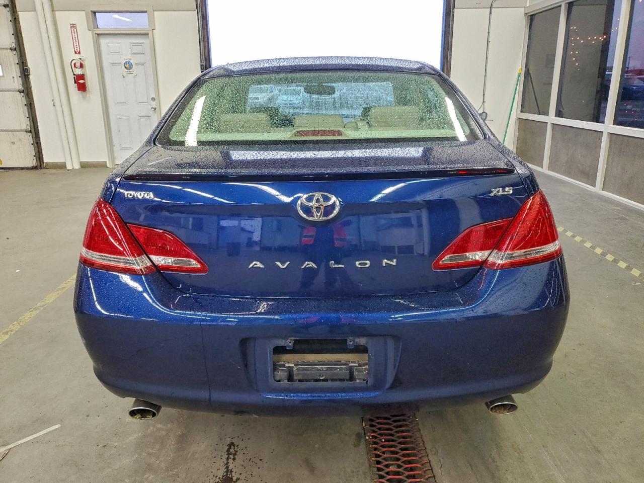 2006 TOYOTA AVALON XL photo 6