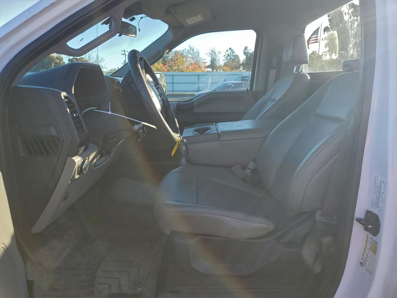 2020 FORD F150 photo 13