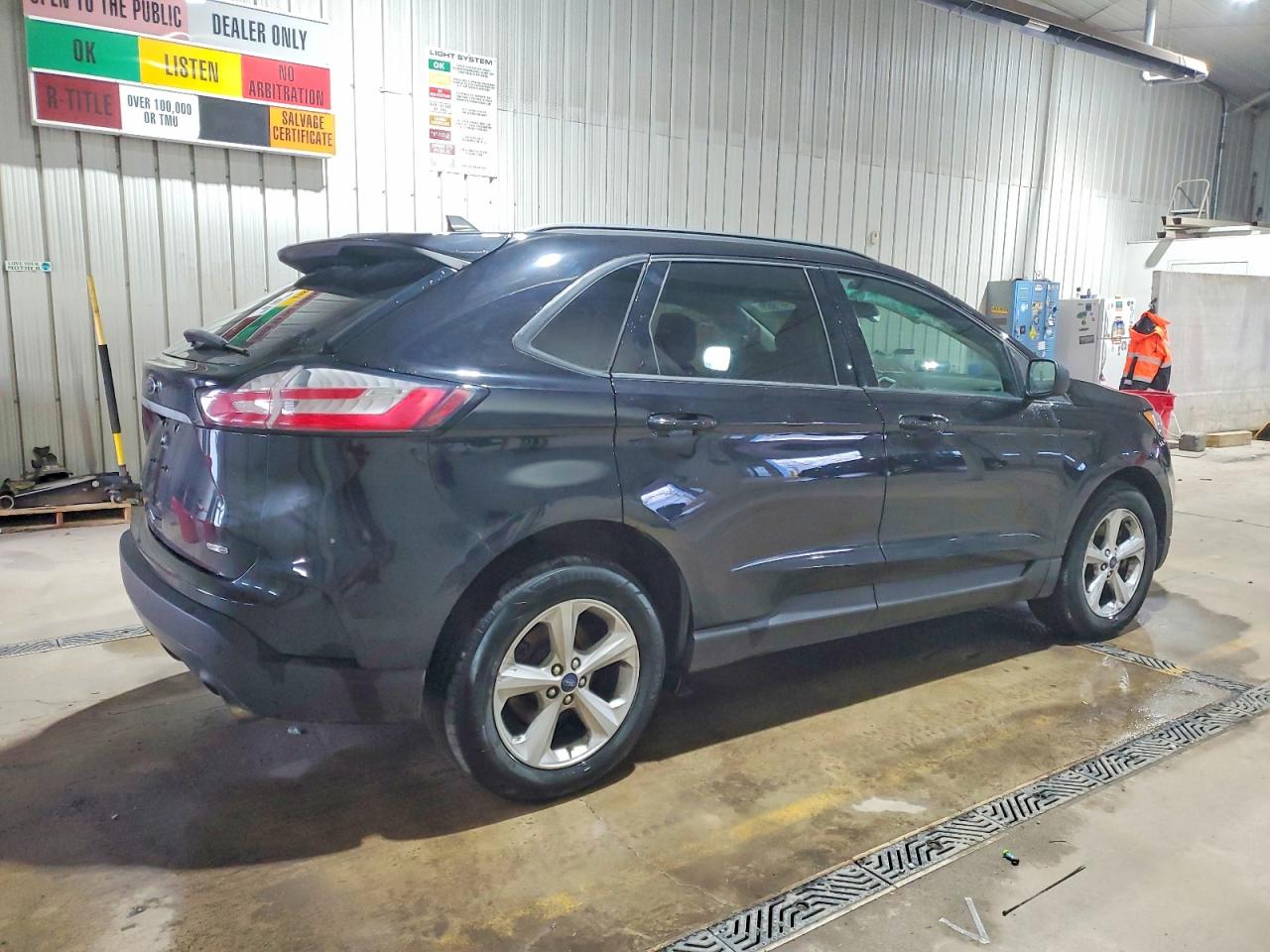2020 FORD EDGE SE photo 3