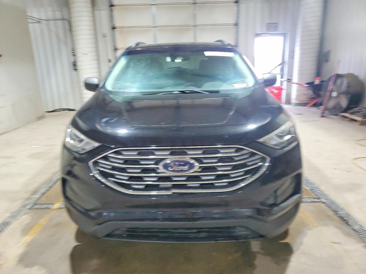 2020 FORD EDGE SE photo 5