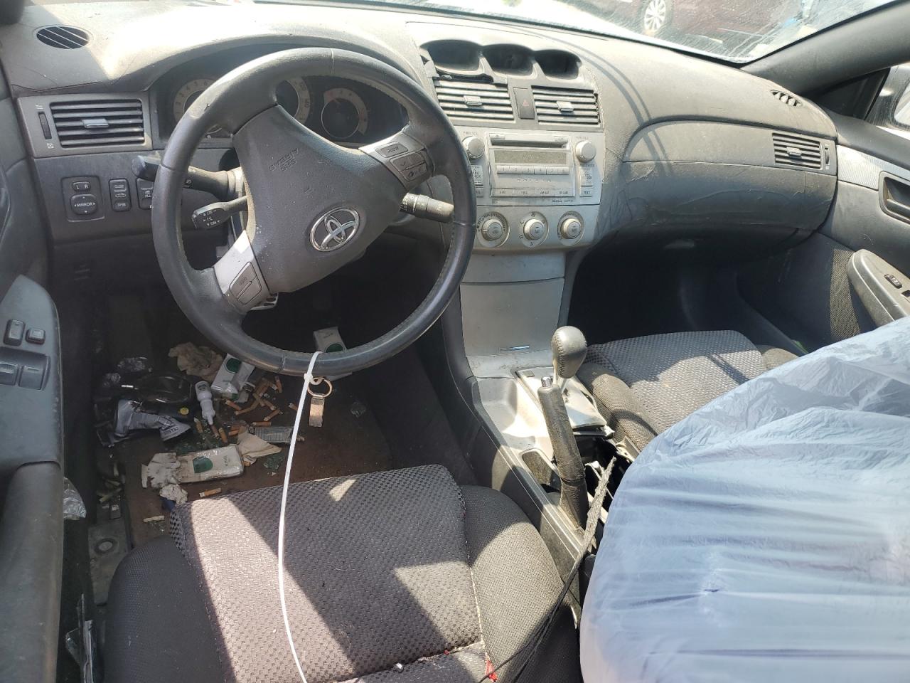 2007 TOYOTA CAMRY SOLARA SE photo 8
