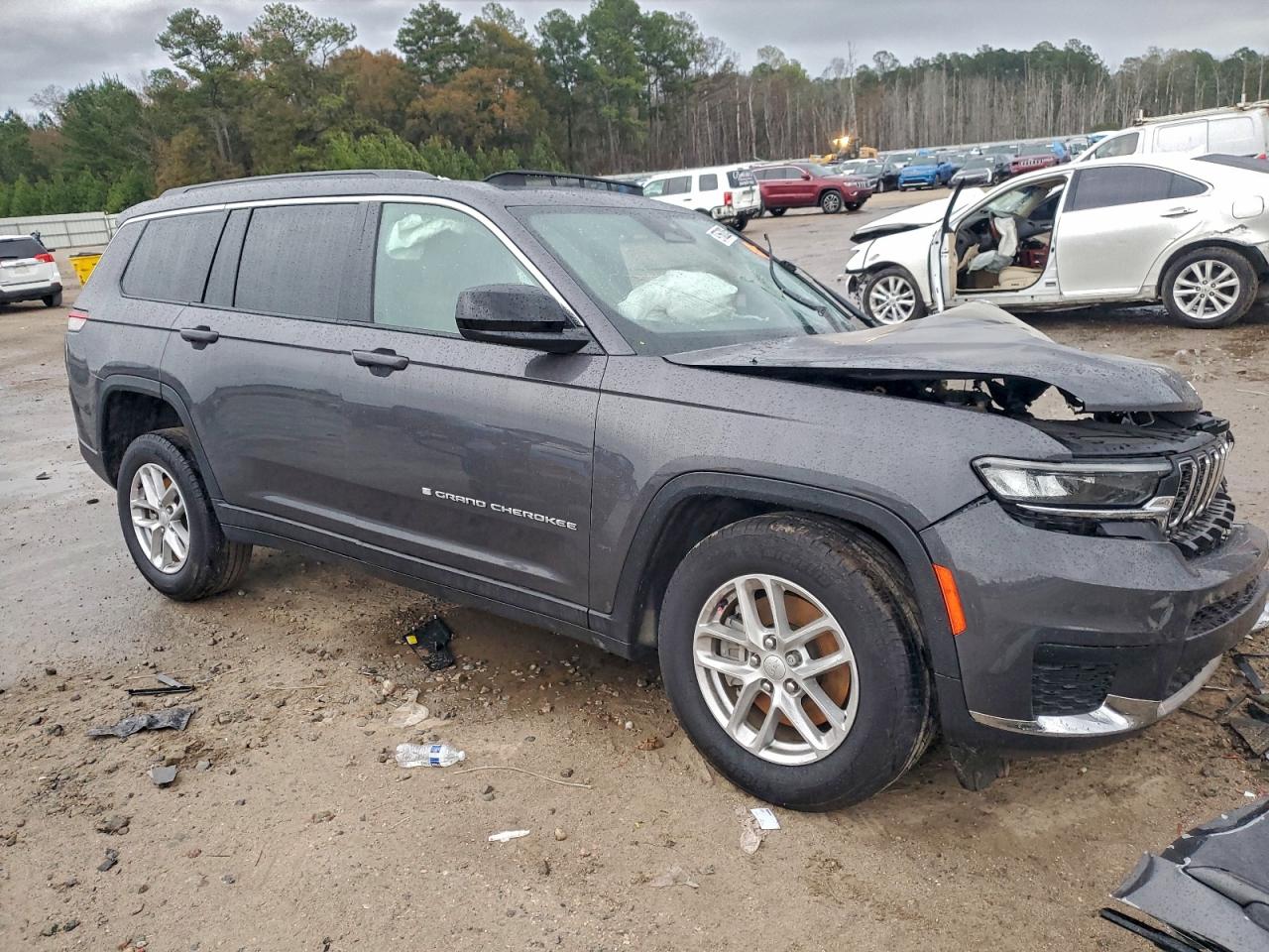 2024 JEEP GRAND CHEROKEE L LAREDO photo 7