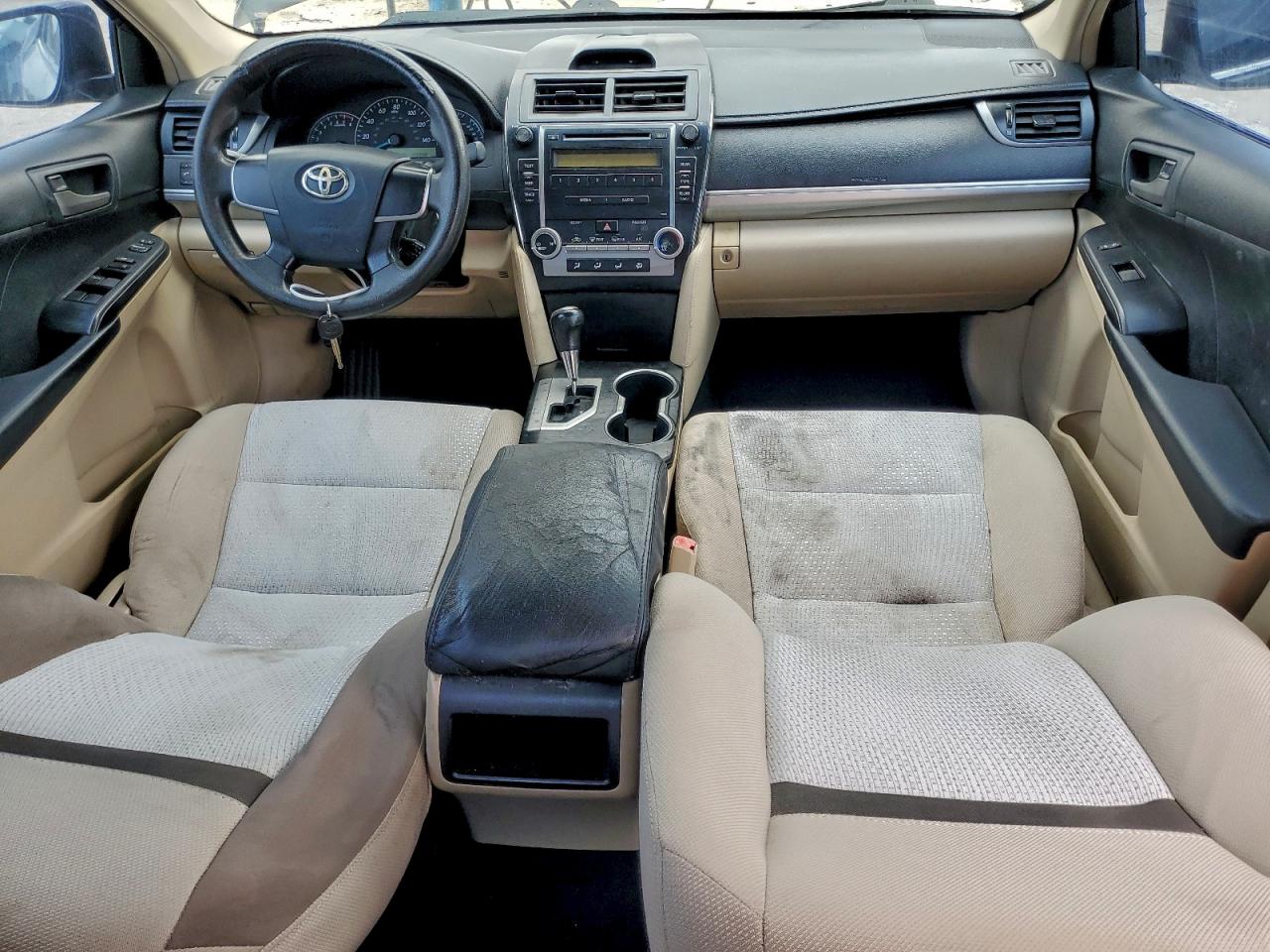 2012 TOYOTA CAMRY BASE photo 8