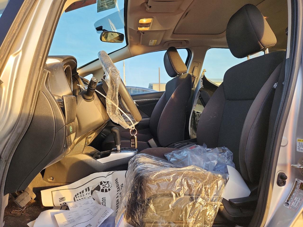2016 HONDA FIT EX photo 13