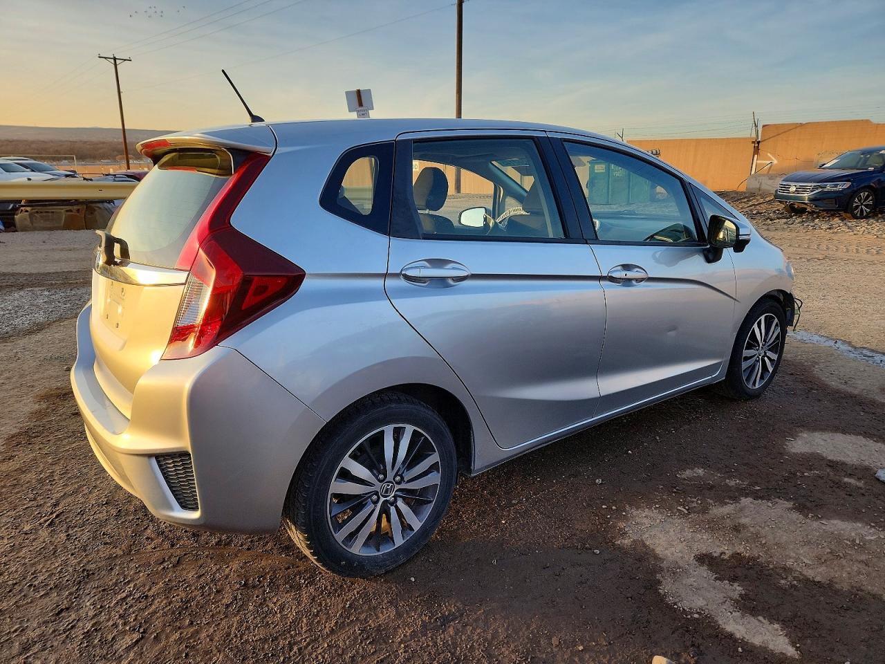 2016 HONDA FIT EX photo 5