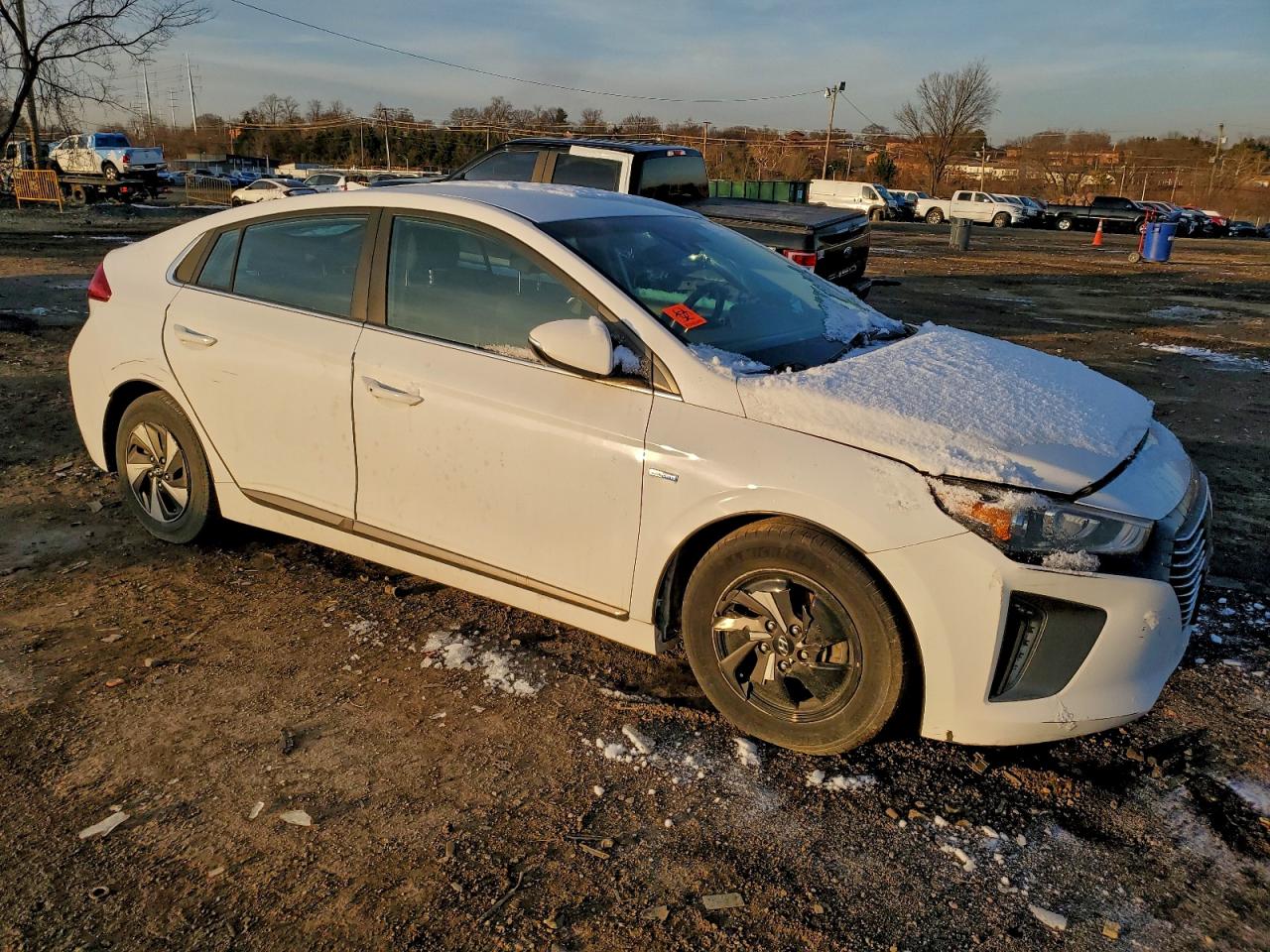 2018 HYUNDAI IONIQ SEL photo 4