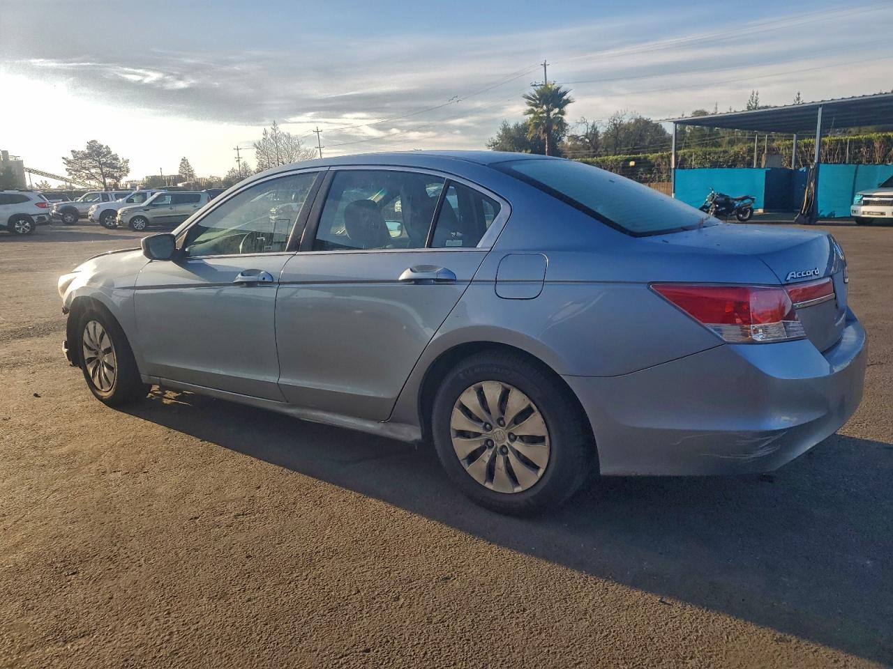 2011 HONDA ACCORD LX photo 2