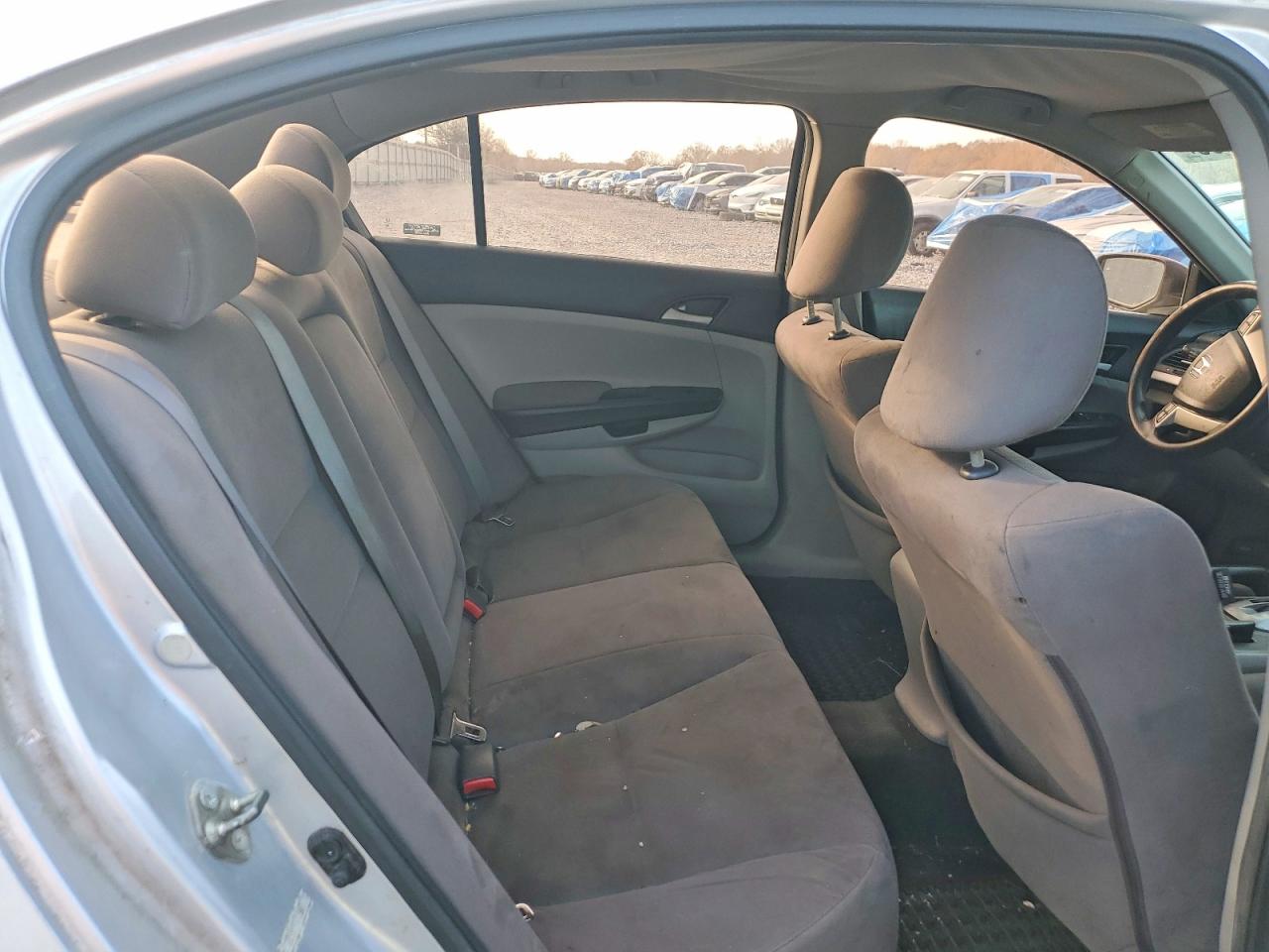 2011 HONDA ACCORD LX photo 10