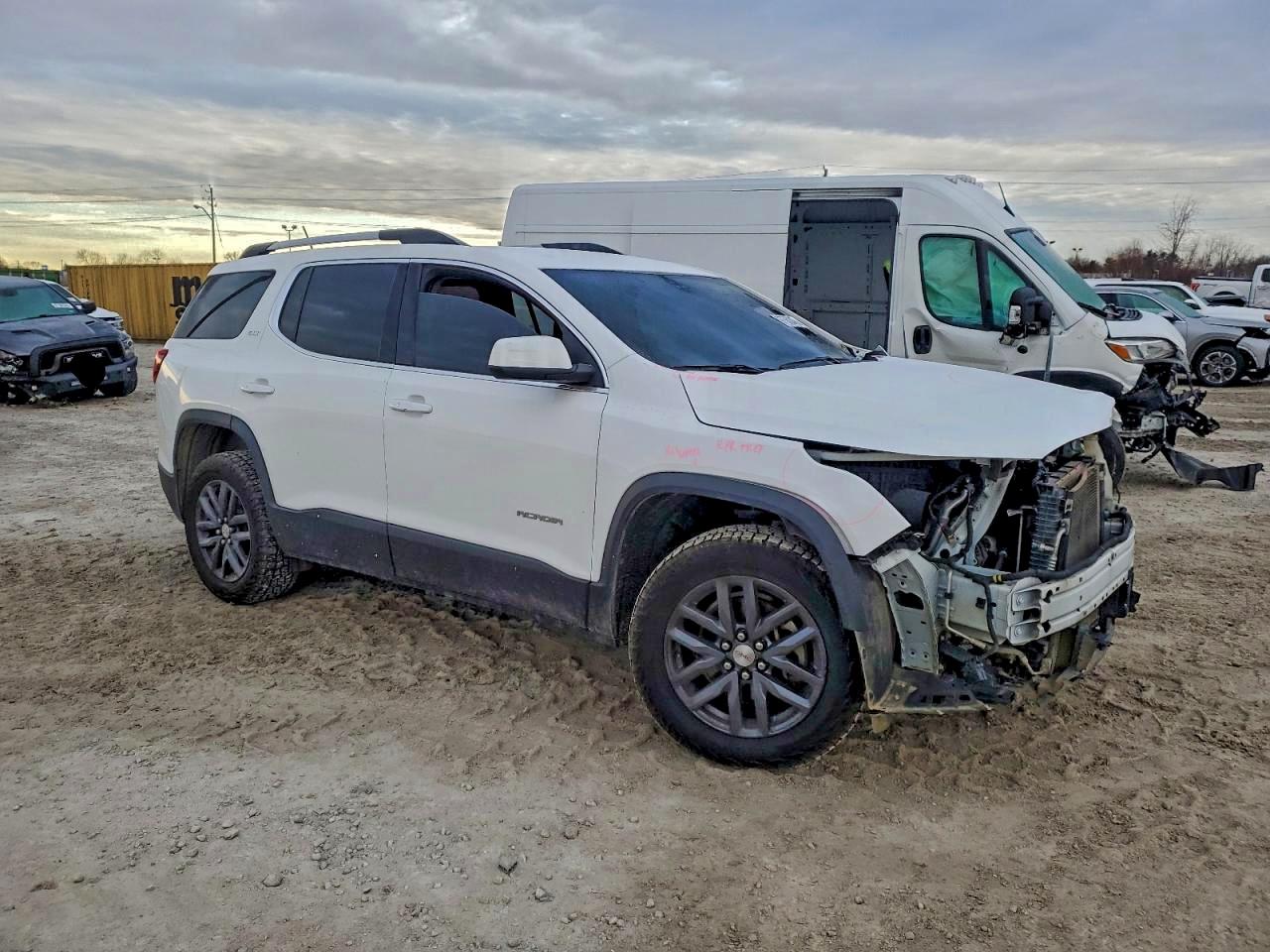 2019 GMC ACADIA SLT-1 photo 4